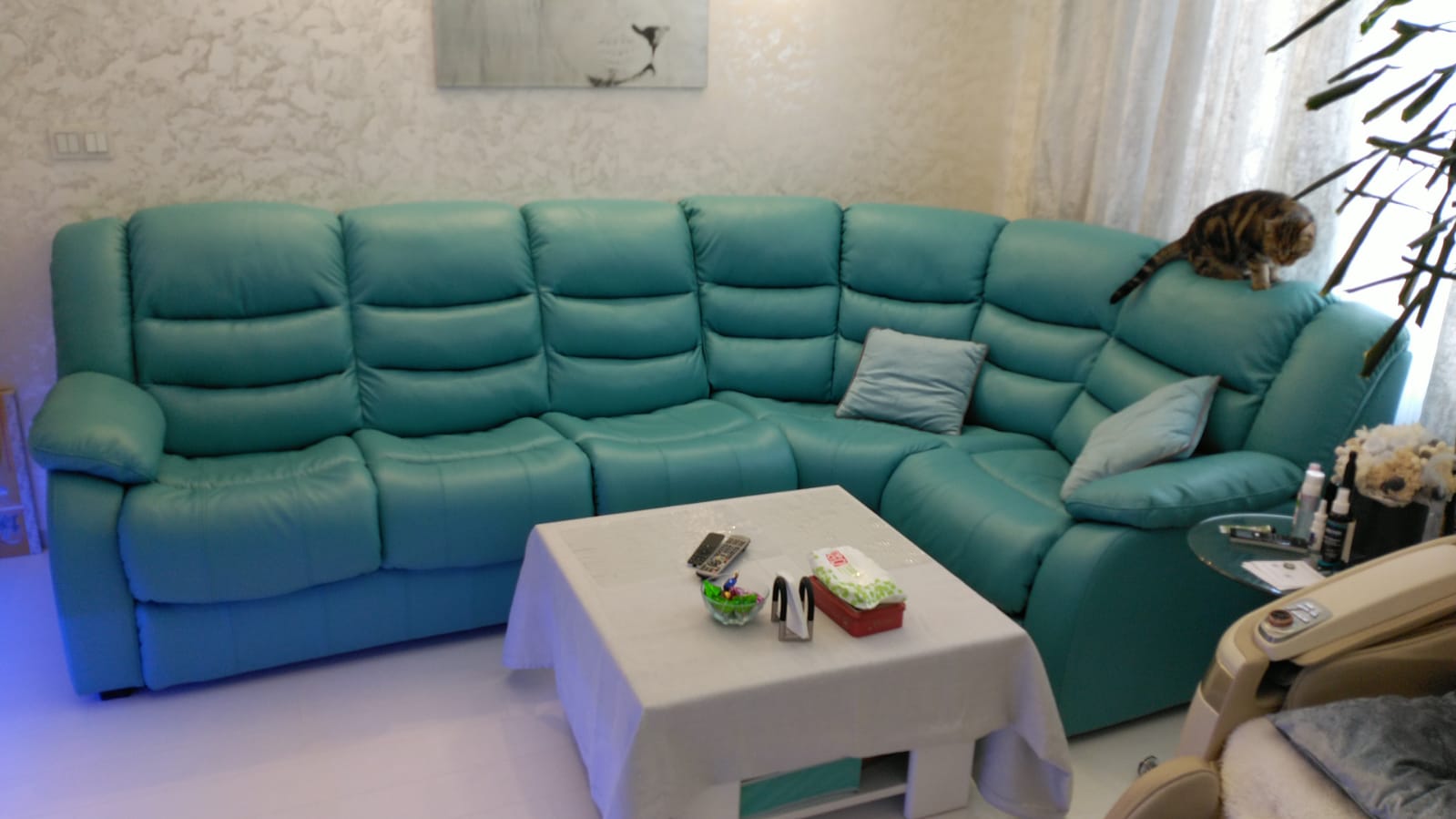 Перетяжка дивана на дому. Орехово