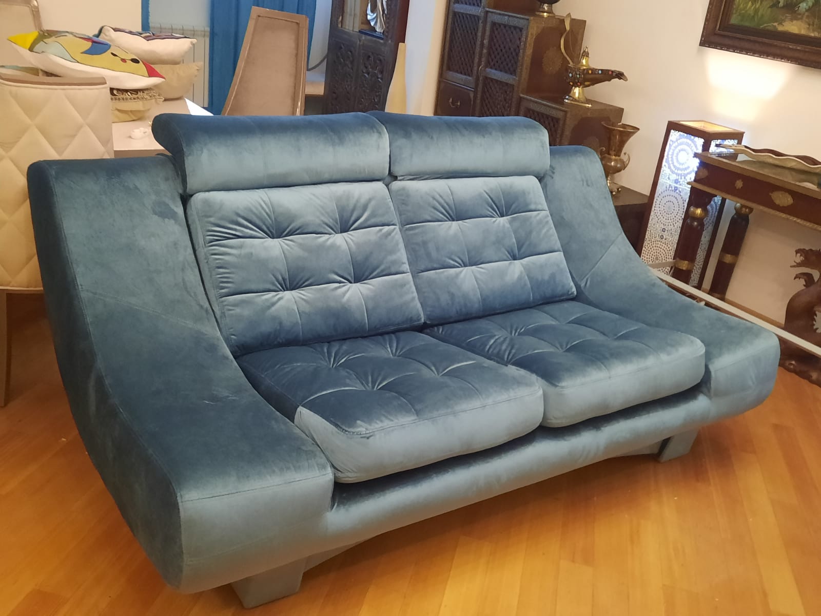 Обивка дивана на дому. Орехово